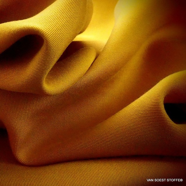 100% Tencel ™ fine twill in color gold yellow | View: 100% Tencel ™ fine twill in color gold-yellow