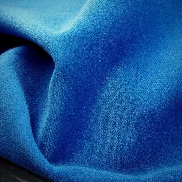 Vintage cotton velvet in sky blue | View: Vintage cotton velvet in sky blue