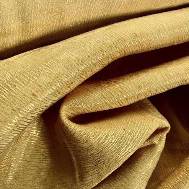 Tree bark crepe satin in 60% cupro - 40% lyocell in mustard | View: Tree bark crepe satin in 60% cupro - 40% lyocell in mustard