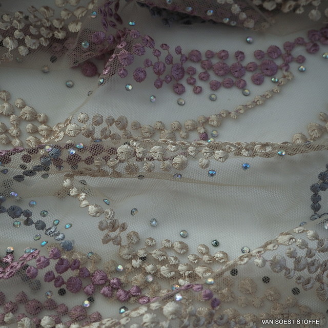 Blümchen rain with mini pebbles in rose-cream silver