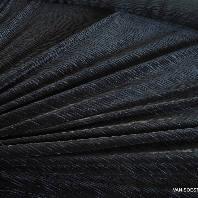 Crepe velvet prewashed with high stretch deep black | View: Crepe velvet prewashed with high stretch deep black