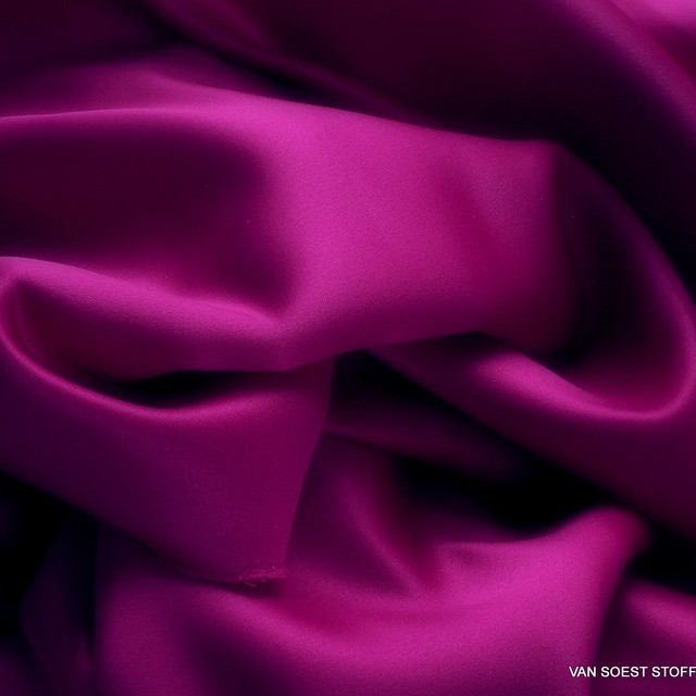 Magenta farbiger Vintage Luxus Satin | Ansicht: Magenta farbiger Vintage Luxus Satin